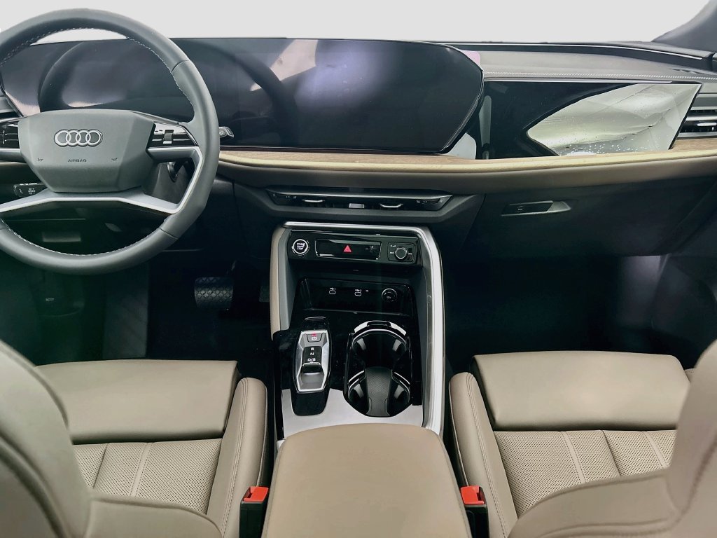 New 2026 Audi Q5 Premium AWD/4WD image 13