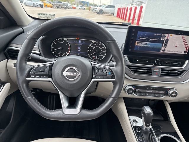 Used 2023 Nissan Altima 2.5 SL FWD image 11