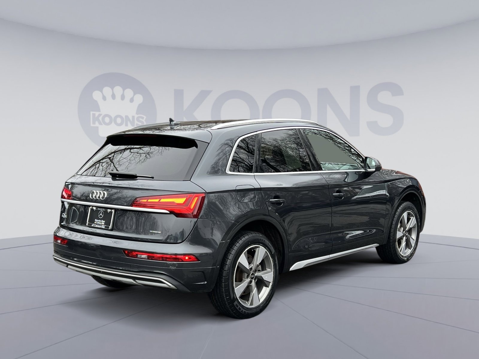 Used 2023 Audi Q5 2.0T Premium w/ Convenience Package AWD/4WD image 5