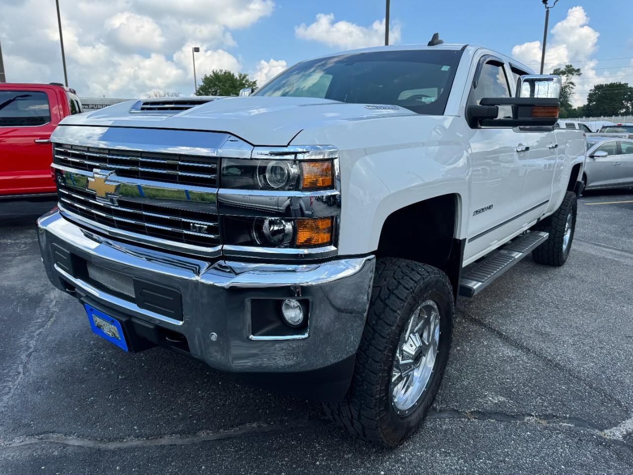 Used 2019 Chevrolet Silverado 2500 LTZ w/ Duramax Plus Package AWD/4WD image 8