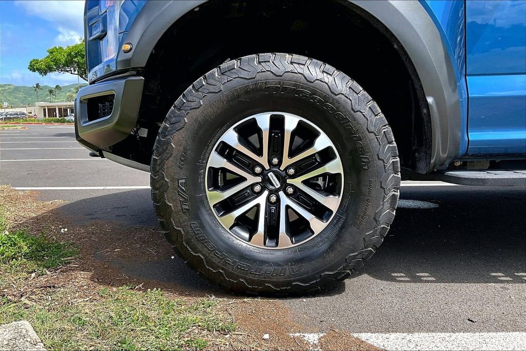 Used 2020 Ford F150 Raptor w/ Equipment Group 802A Luxury AWD/4WD image 8