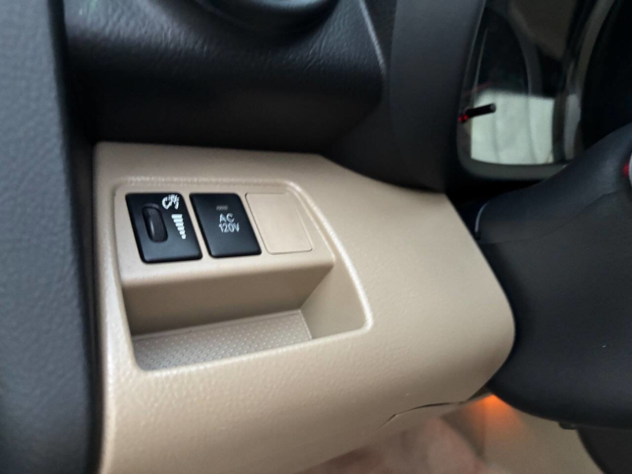 Used 2010 Toyota RAV4 Limited image 21