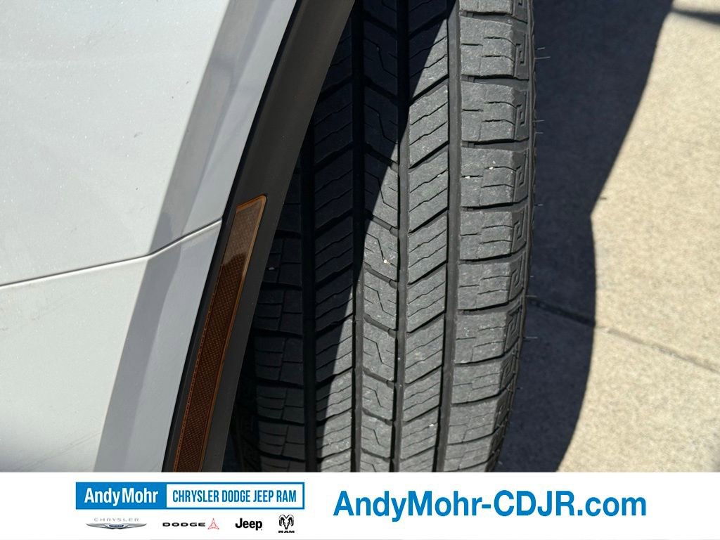 Used 2023 Kia Sportage LX AWD/4WD image 2