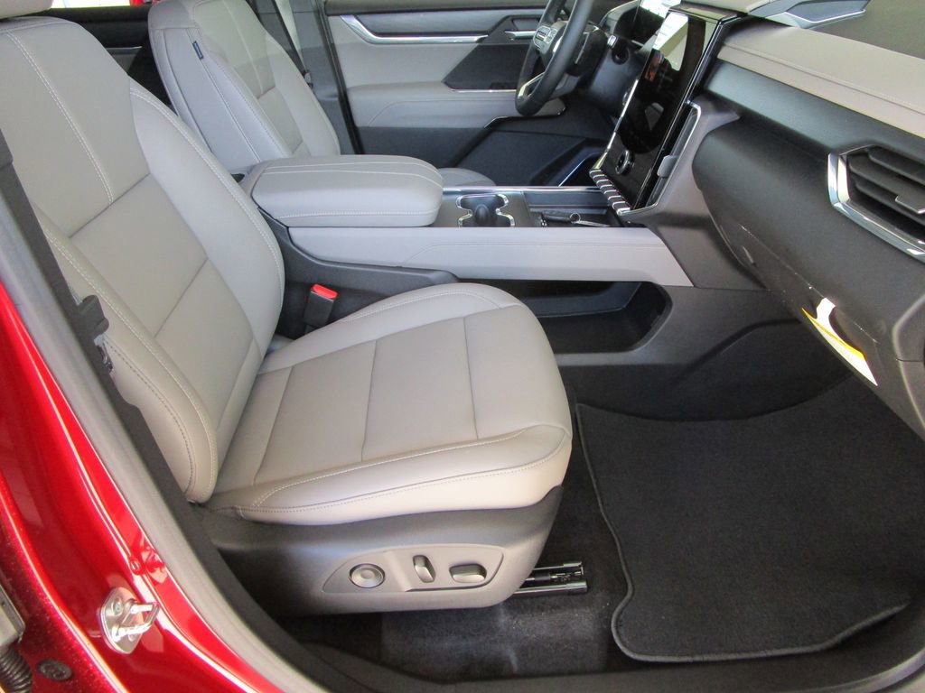 New 2026 GMC Acadia Elevation w/ Elevation Premium Package image 15