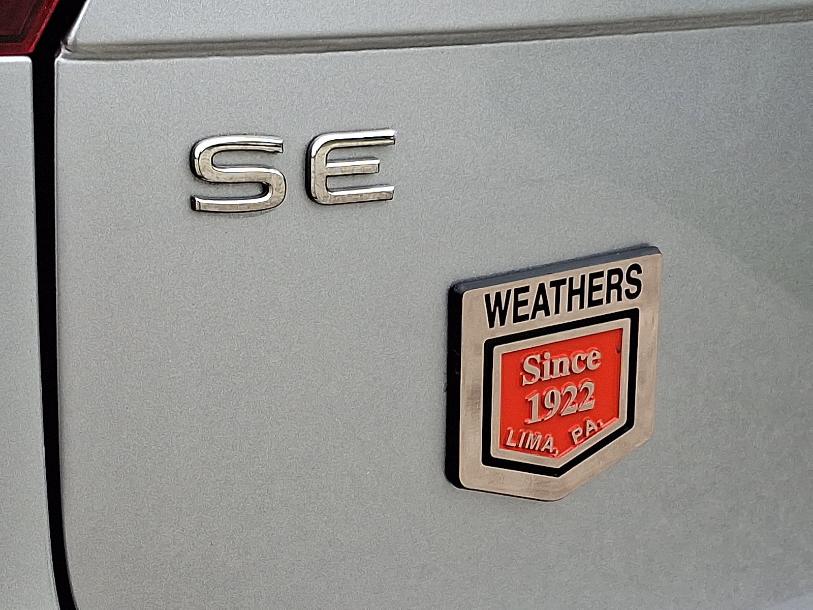 Used 2023 Volkswagen Tiguan SE AWD/4WD image 31