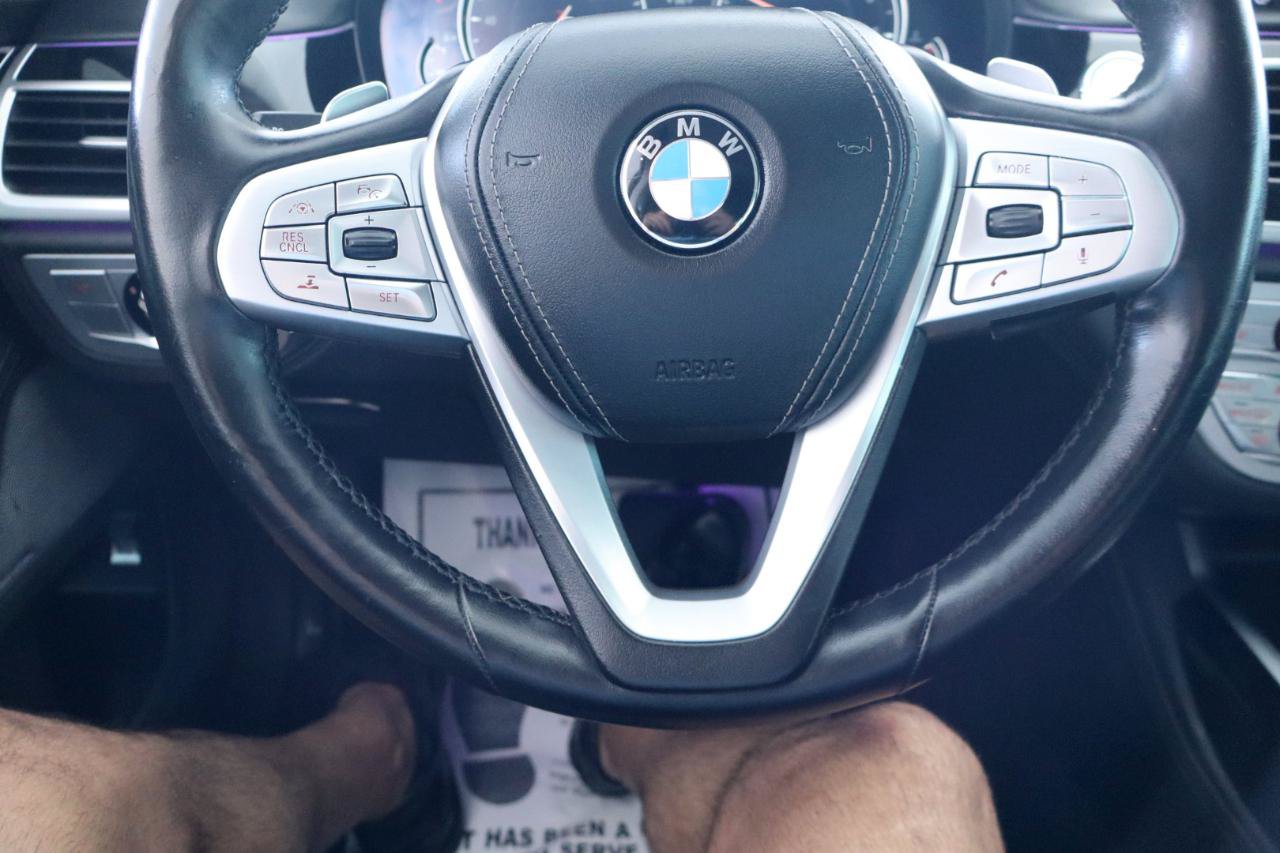 Used 2018 BMW 750i RWD image 20