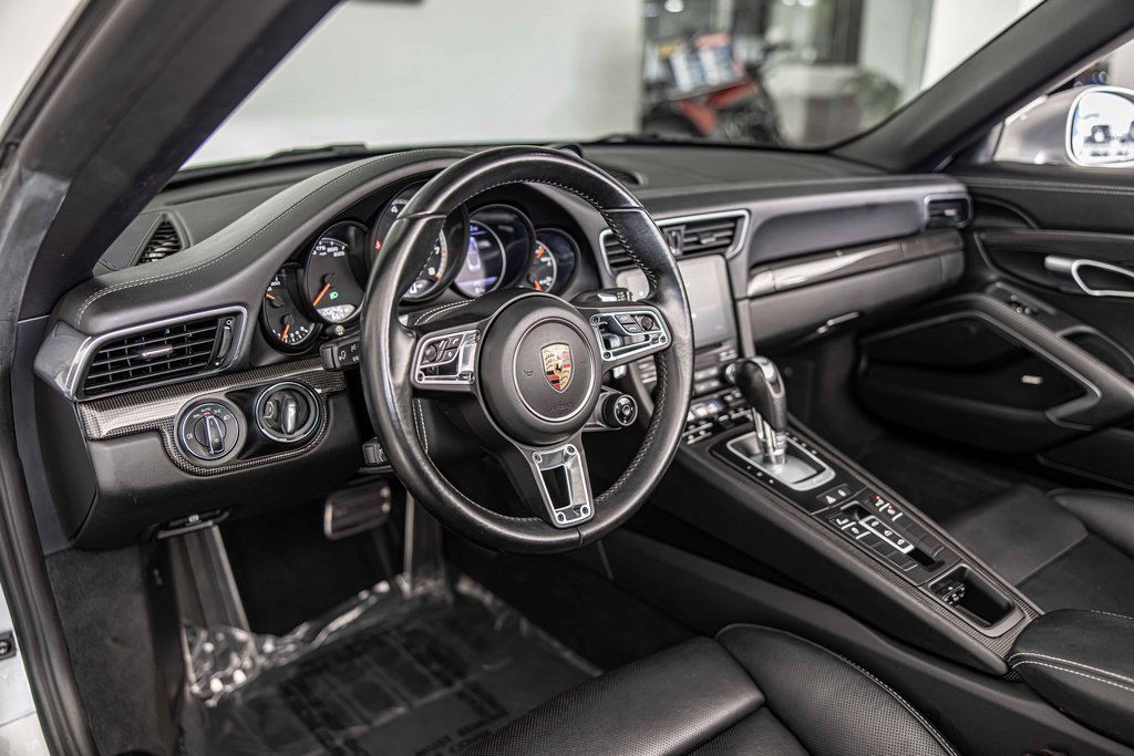 Used 2017 Porsche 911 Turbo S image 19