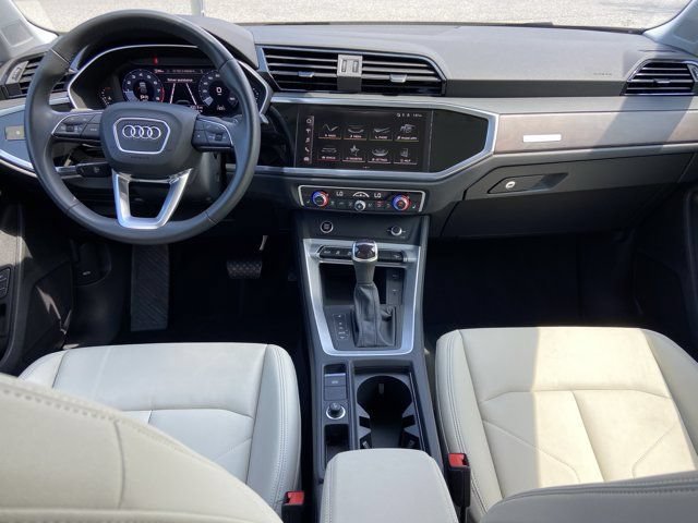 Used 2023 Audi Q3 2.0T Premium AWD/4WD image 13