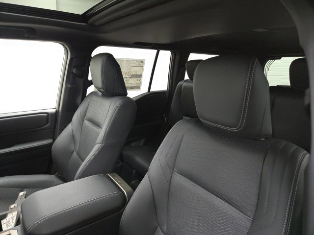 New 2027 Toyota Land Cruiser w/ Premium Package AWD/4WD image 21