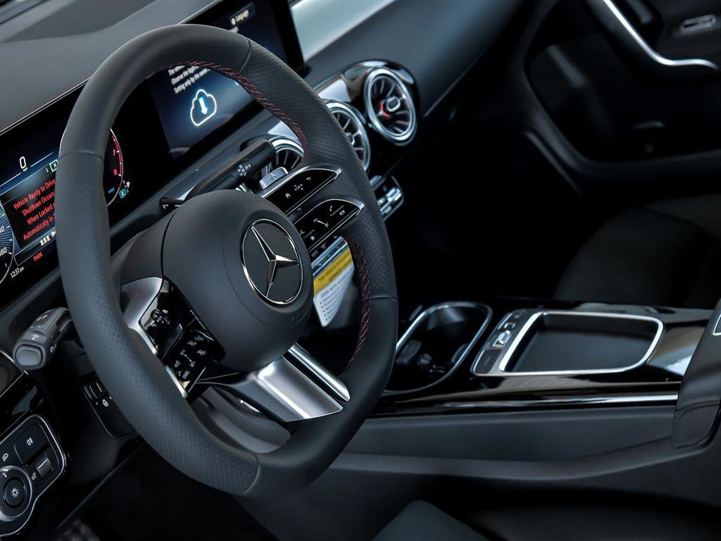 Certified 2025 Mercedes-Benz CLA 250 4MATIC image 16