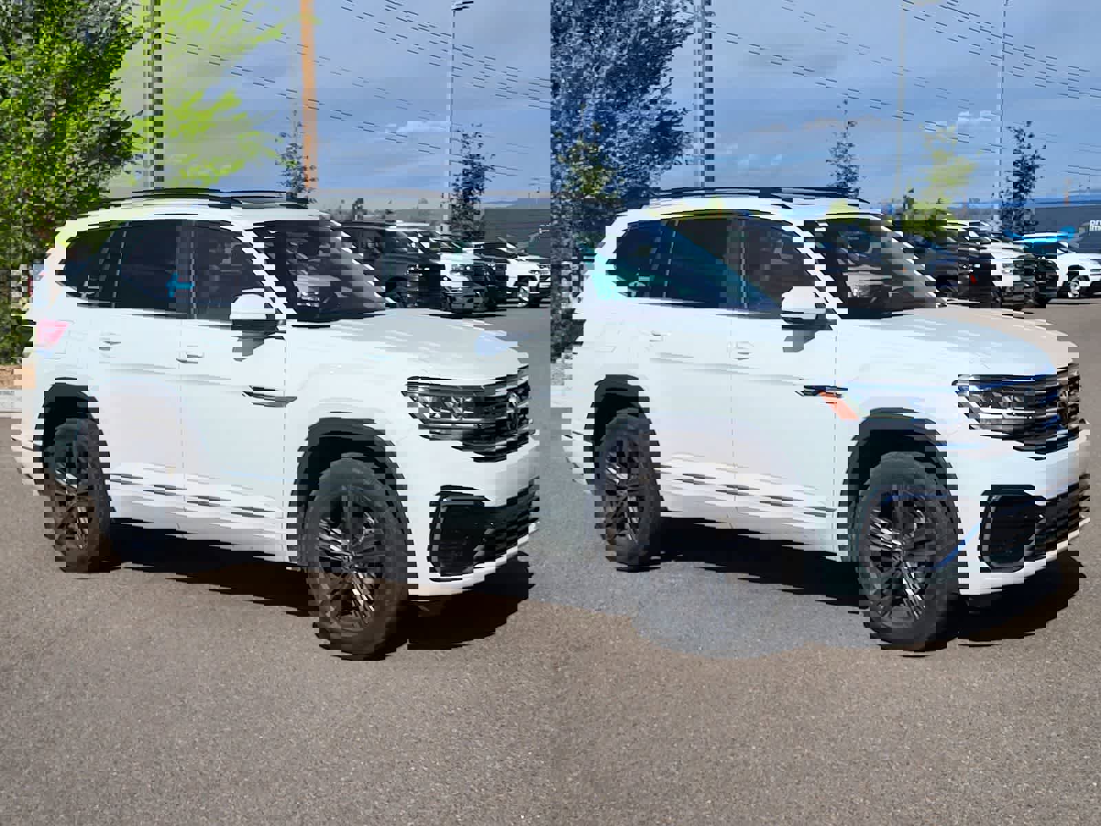 Used 2021 Volkswagen Atlas SE image 3