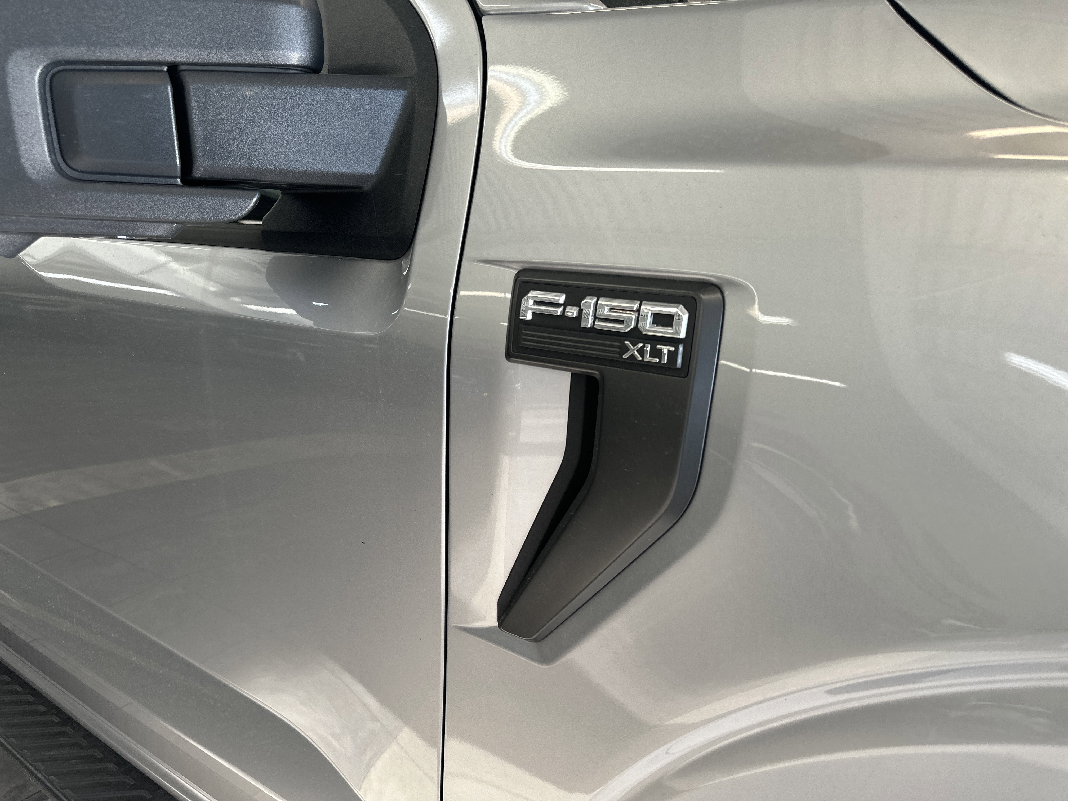 Used 2022 Ford F150 XLT w/ Equipment Group 302A High AWD/4WD image 7
