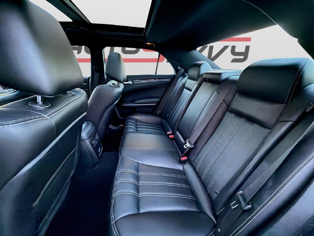 Used 2023 Chrysler 300 S RWD image 26