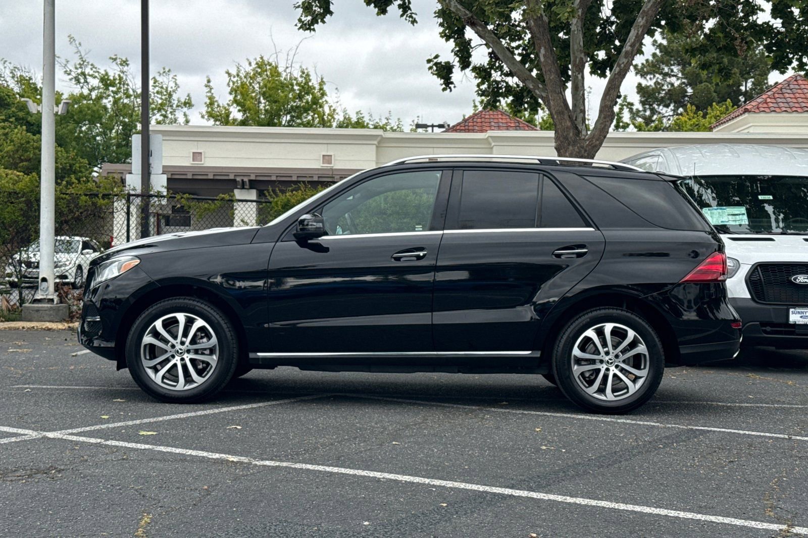 Used 2019 Mercedes-Benz GLE 400 4MATIC image 7