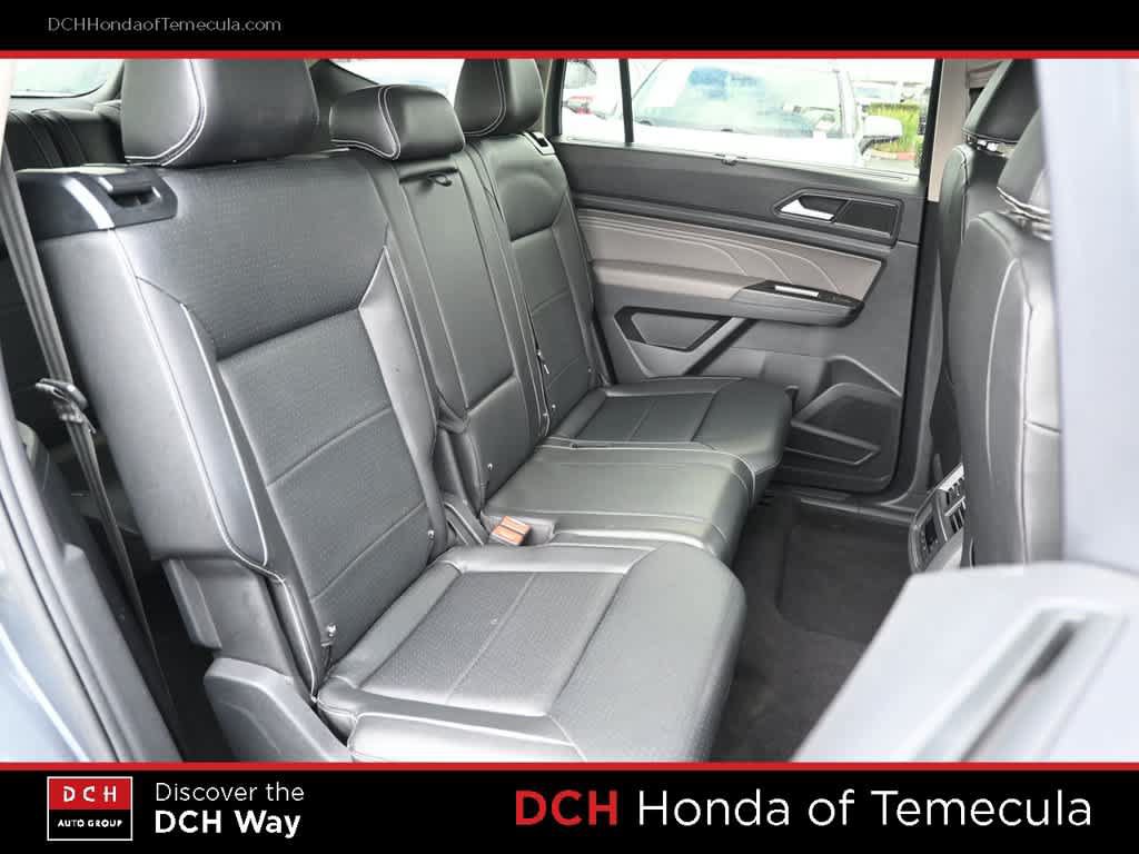 Used 2021 Volkswagen Atlas SE w/ Panoramic Sunroof Package FWD image 21