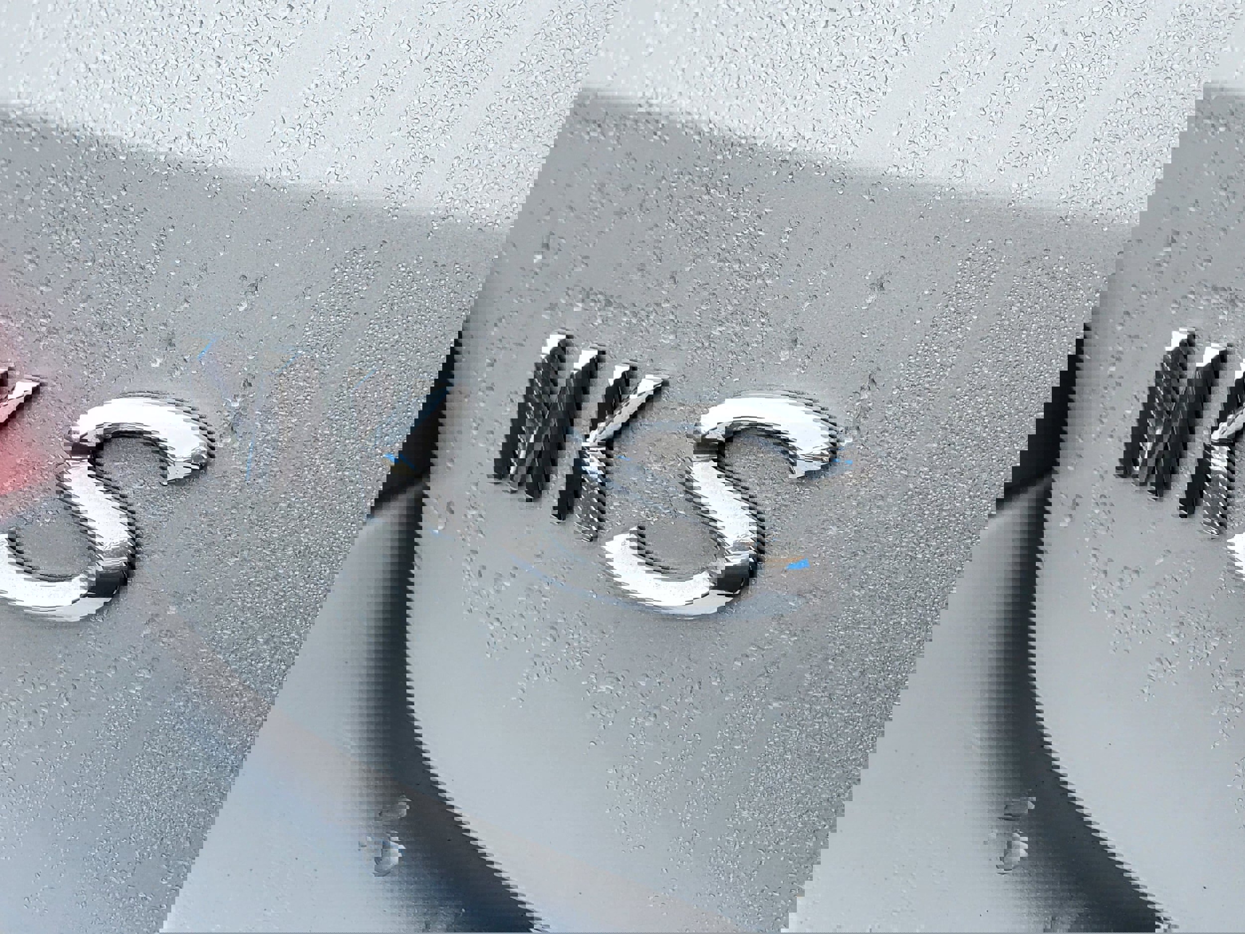 Used 2016 Lincoln MKS image 7