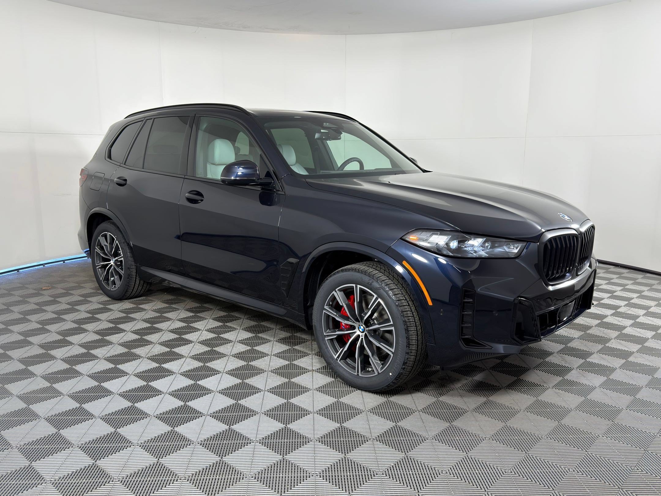 Used 2026 BMW X5 sDrive40i RWD image 6