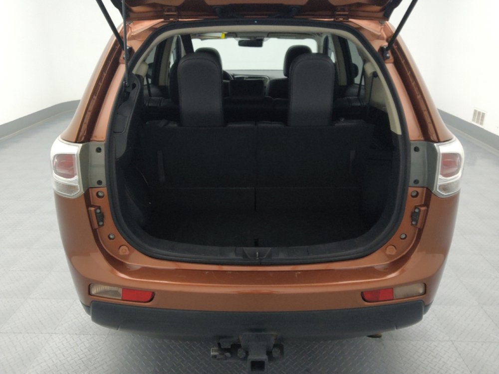 Used 2014 Mitsubishi Outlander GT image 29