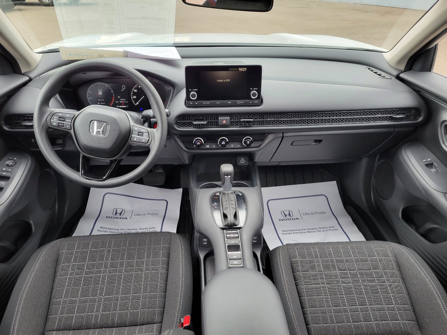 Certified 2025 Honda HR-V LX image 9