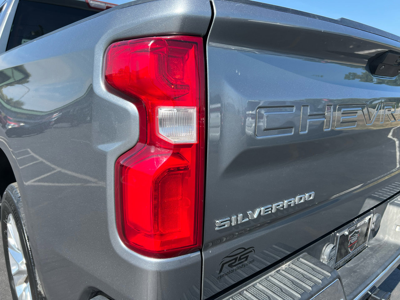 Used 2020 Chevrolet Silverado 1500 LTZ w/ LTZ Texas Edition image 9