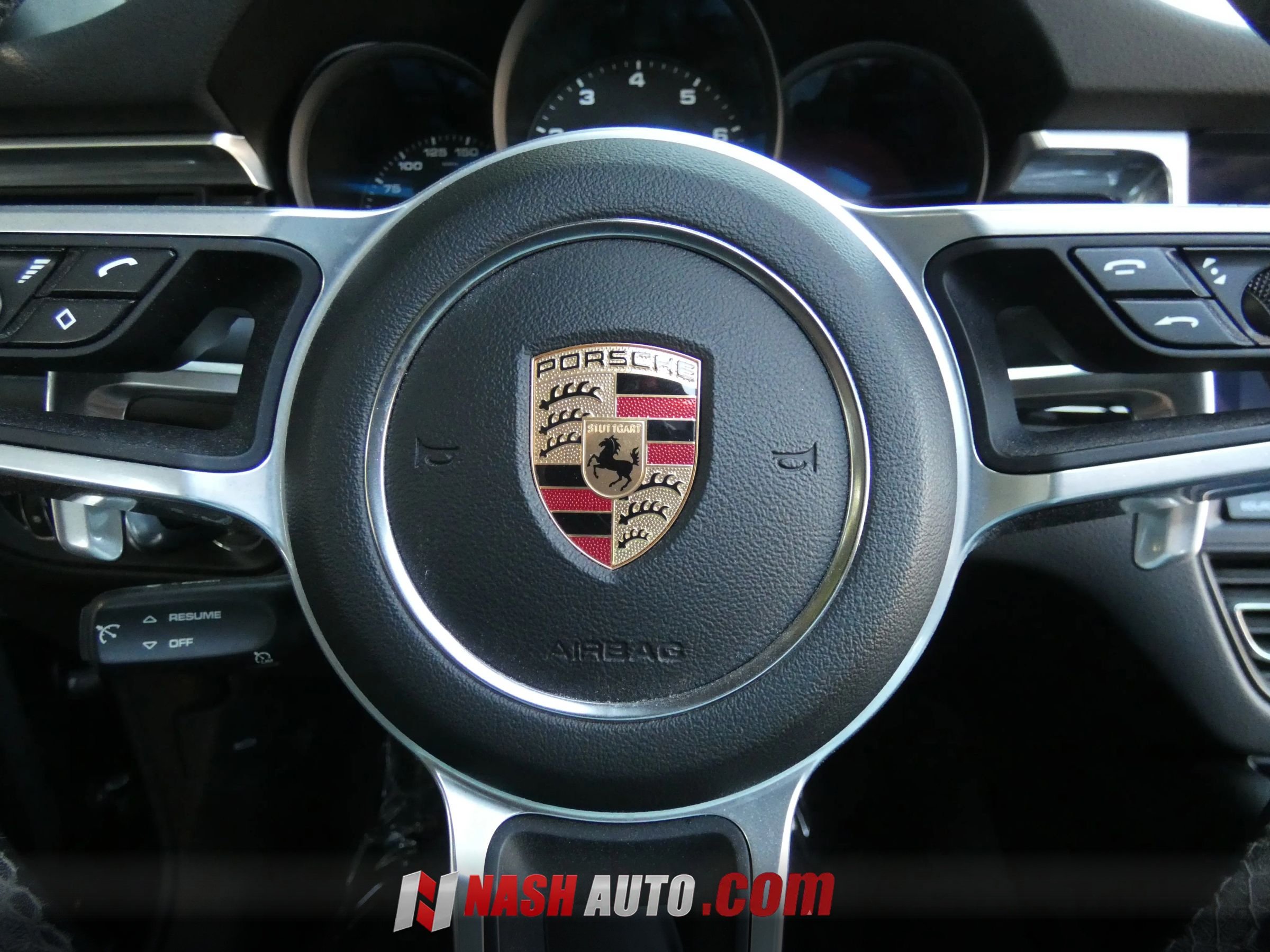 Used 2020 Porsche Macan AWD/4WD image 64