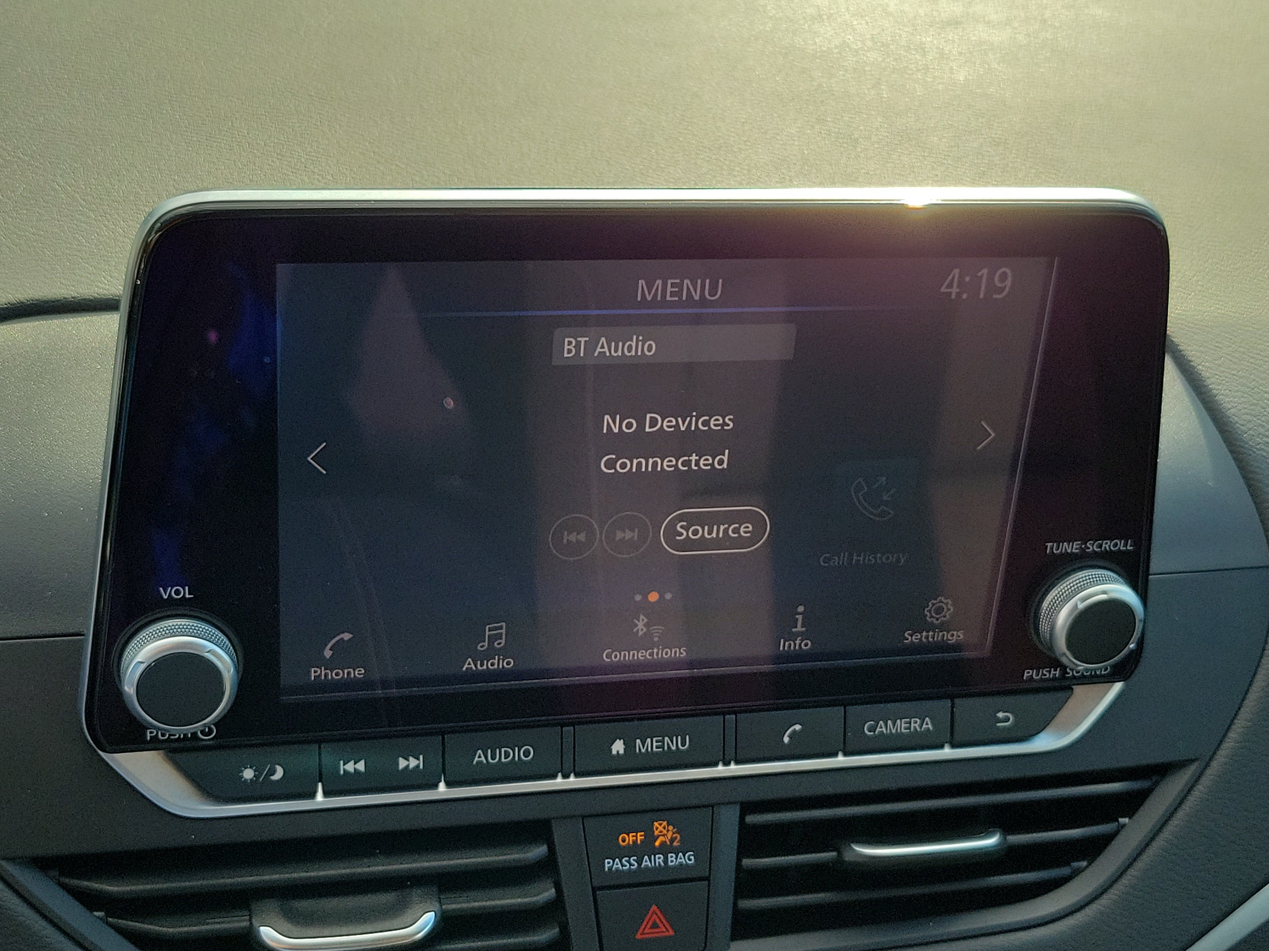 Used 2025 Nissan Altima 2.5 S FWD image 15