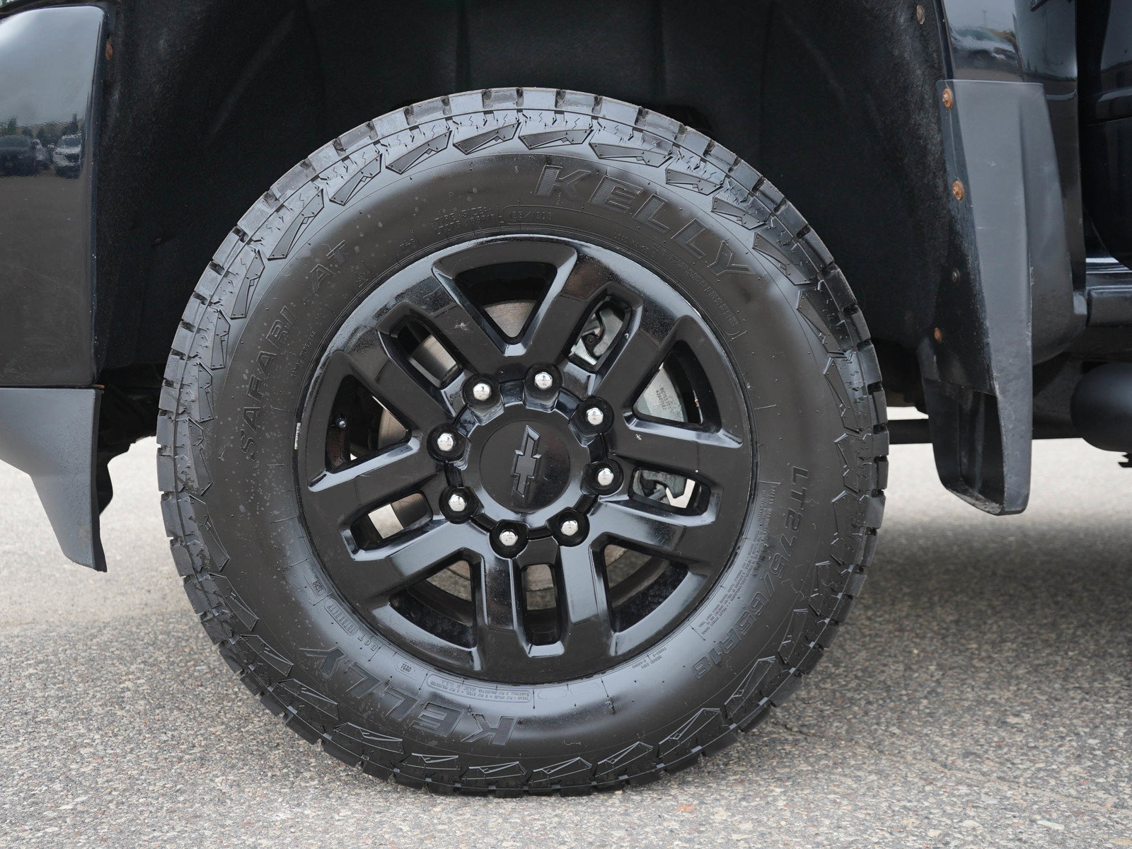 Used 2019 Chevrolet Silverado 2500 LTZ w/ Midnight Edition AWD/4WD image 31