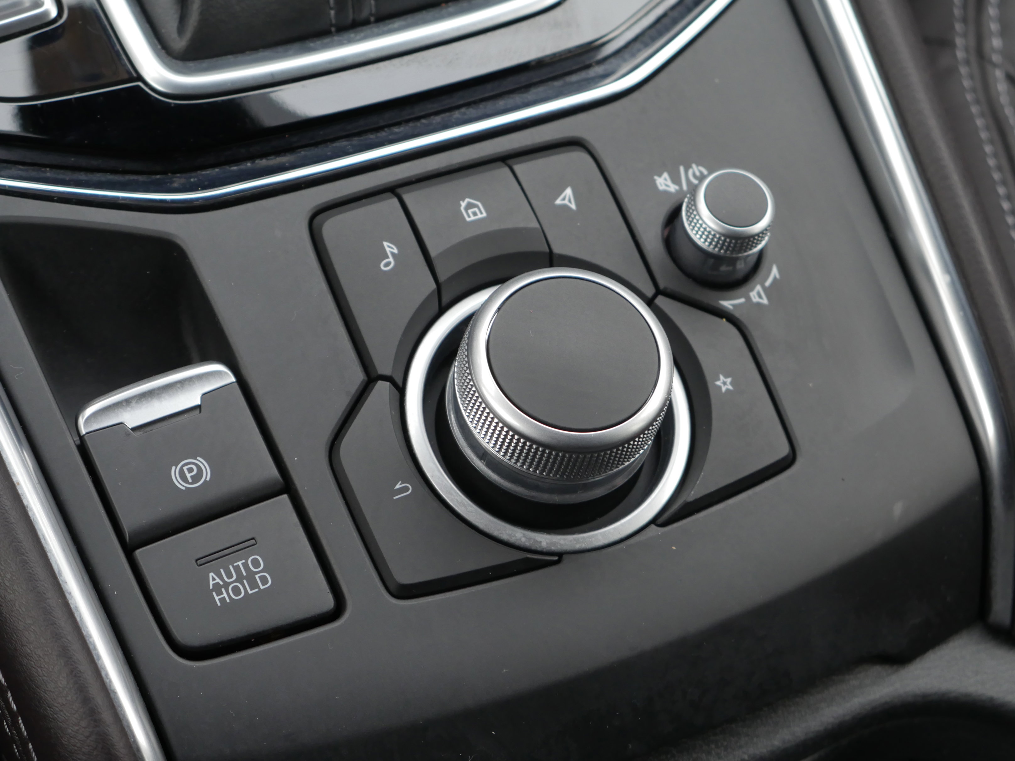 Used 2024 MAZDA CX-5 Signature image 19