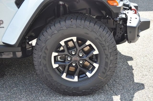 New 2026 Jeep Gladiator Rubicon w/ Capability Package AWD/4WD image 10