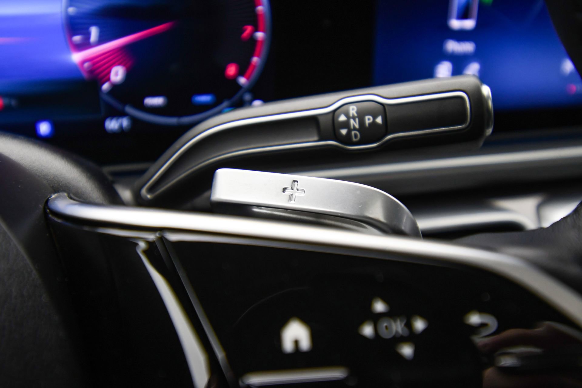 Used 2025 Mercedes-Benz GLS 450 4MATIC image 36