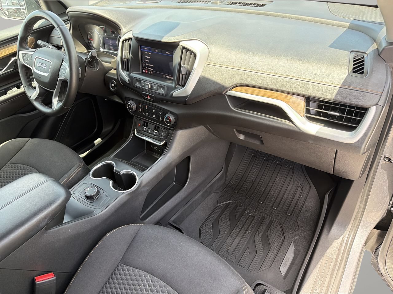 Used 2020 GMC Terrain SLE w/ Elevation Edition AWD/4WD image 11