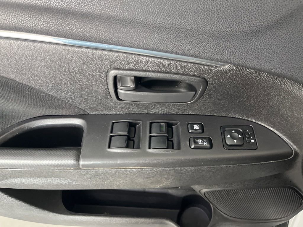 Used 2015 Mitsubishi Outlander Sport ES image 51