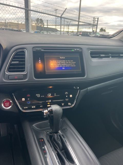 Used 2017 Honda HR-V EX image 2