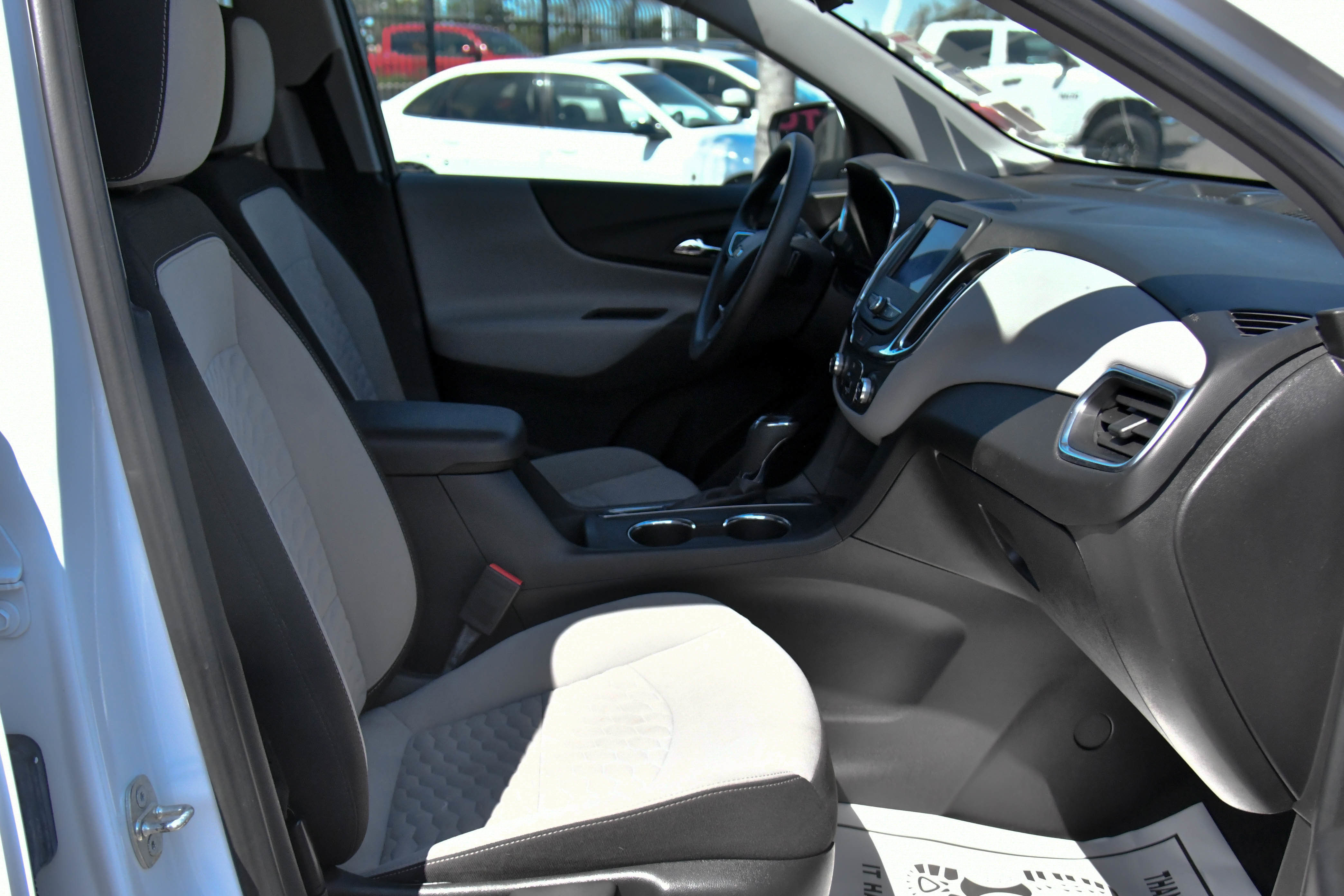 Used 2020 Chevrolet Equinox LT AWD/4WD image 42