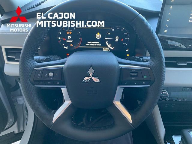 New 2026 Mitsubishi Outlander SEL image 15