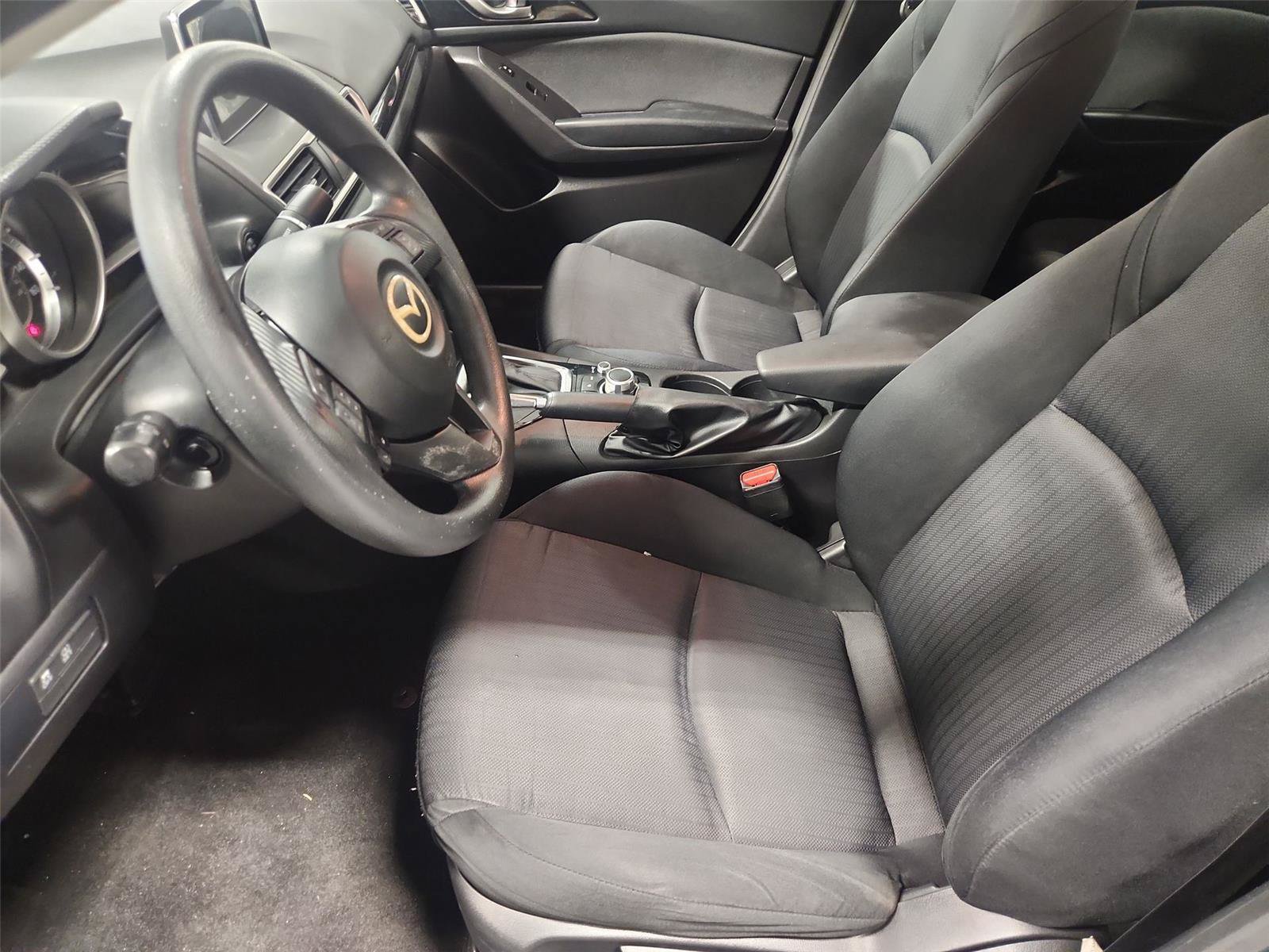 Used 2016 MAZDA MAZDA3 i Sport FWD image 18