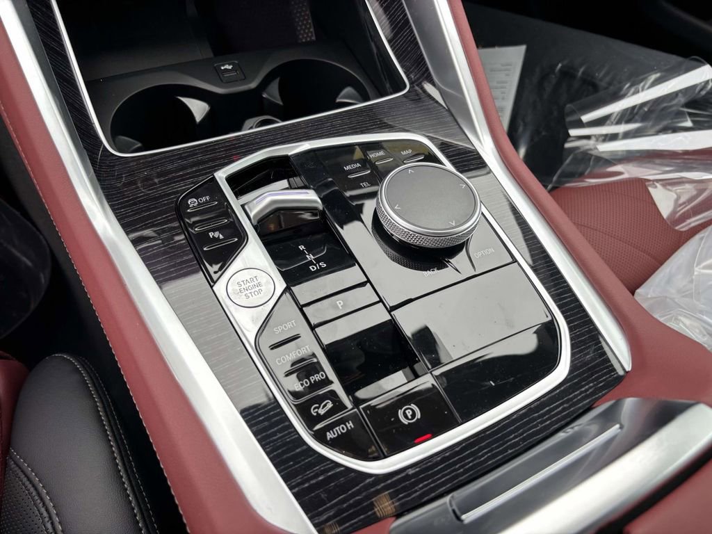 New 2026 BMW X6 xDrive40i image 18