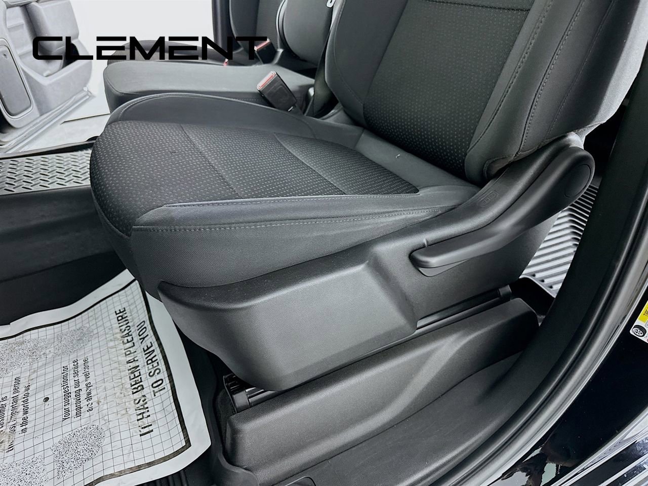 Used 2022 Chevrolet Silverado 2500 Custom w/ Custom Convenience Package AWD/4WD image 26