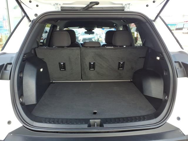 Used 2026 Chevrolet Equinox LT image 19