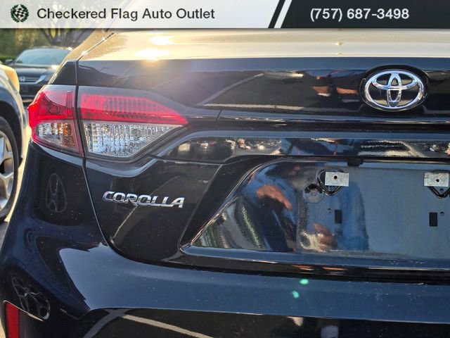 Used 2024 Toyota Corolla LE FWD image 7
