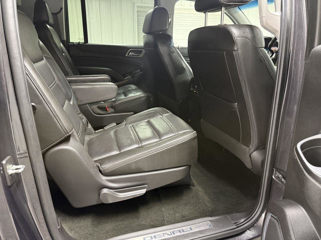 Used 2018 GMC Yukon XL Denali w/ Denali Ultimate Package image 38