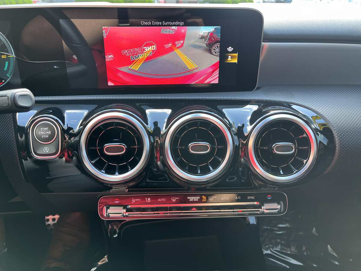 Used 2019 Mercedes-Benz A 220 4MATIC image 9