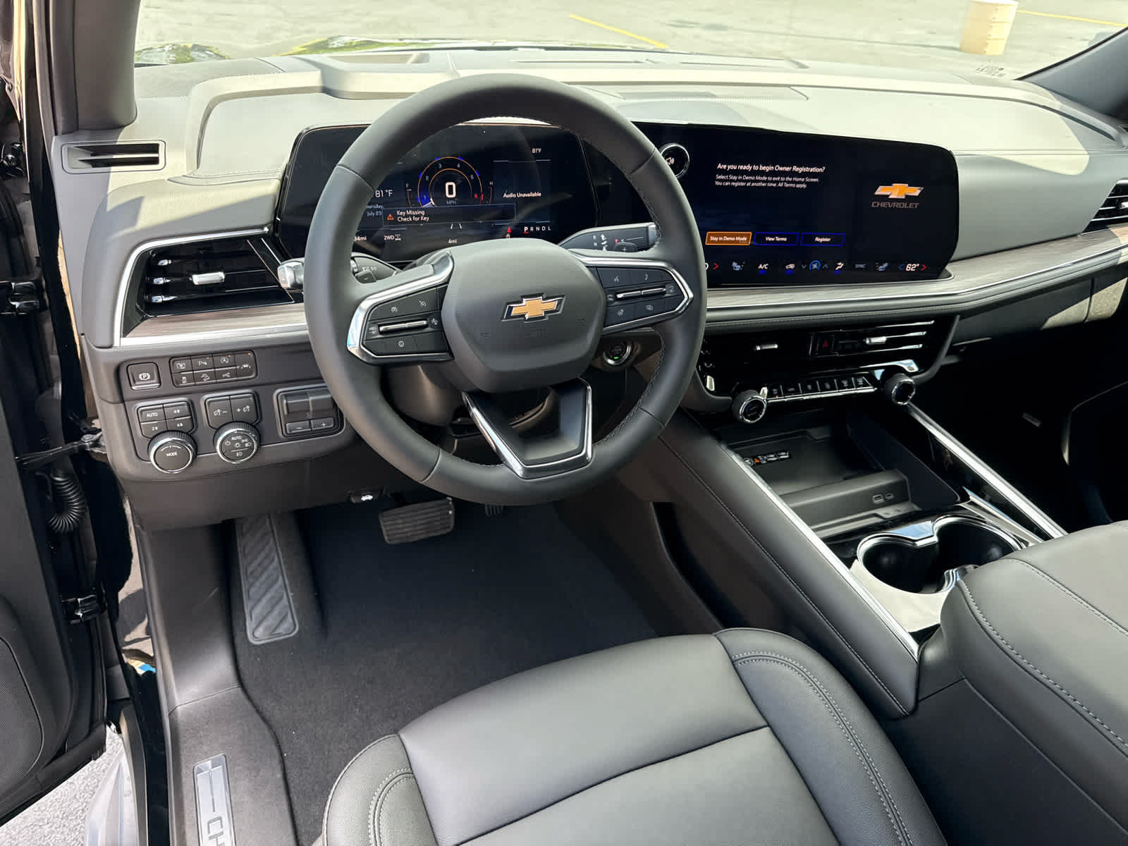 New 2026 Chevrolet Tahoe LT w/ Comfort Package AWD/4WD image 5