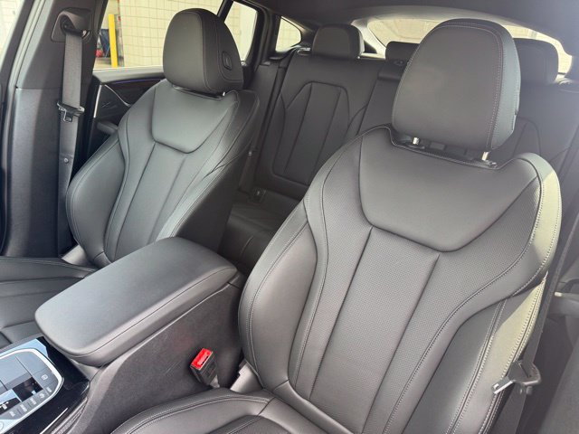 Certified 2025 BMW X4 xDrive30i AWD/4WD image 19