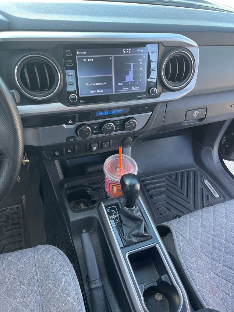 Used 2022 Toyota Tacoma SR5 w/ Technology Package RWD image 18