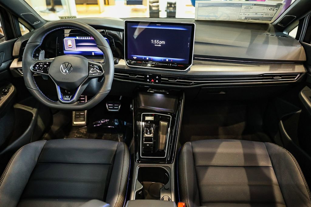 New 2026 Volkswagen Golf image 19