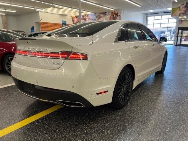 Used 2018 Lincoln MKZ Reserve w/ Technology Package FWD image 7