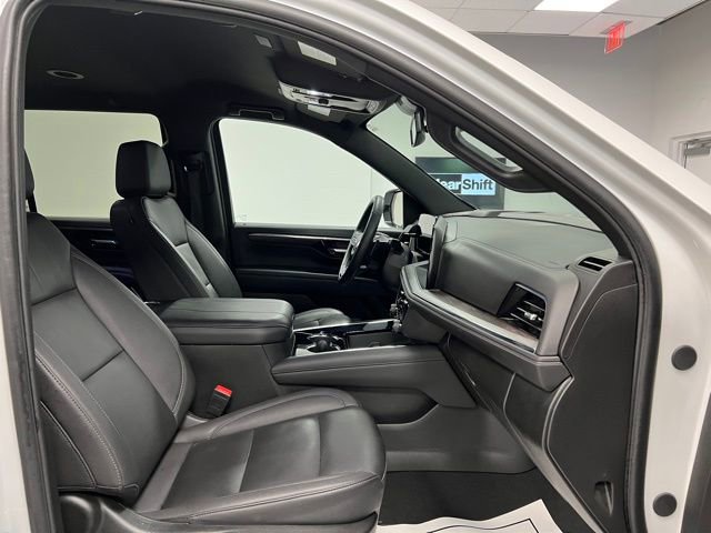 Used 2025 Chevrolet Tahoe Z71 image 60