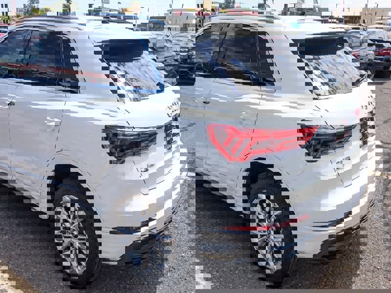 Used 2021 Audi Q3 2.0T Premium w/ Convenience Package image 10