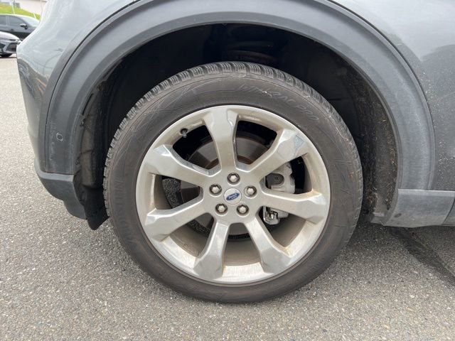 Used 2020 Ford Explorer Platinum w/ Premium Technology Package AWD/4WD image 14